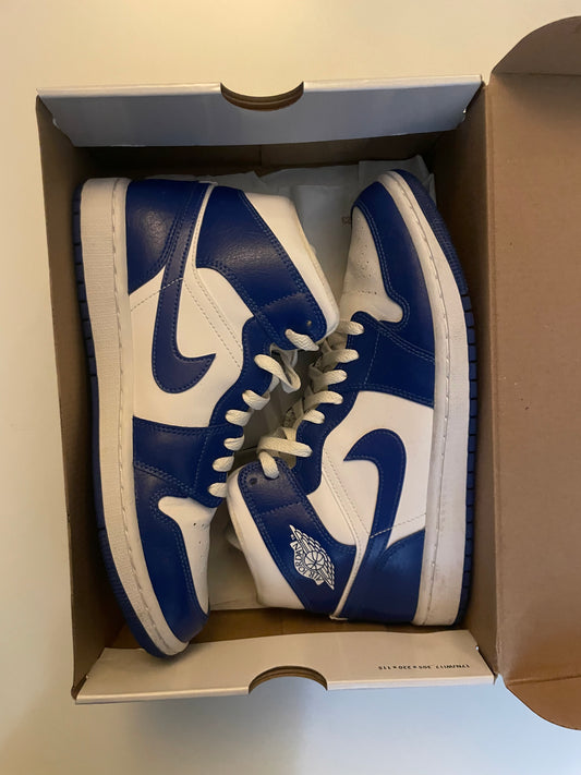 Air Jordan 1 blue & white